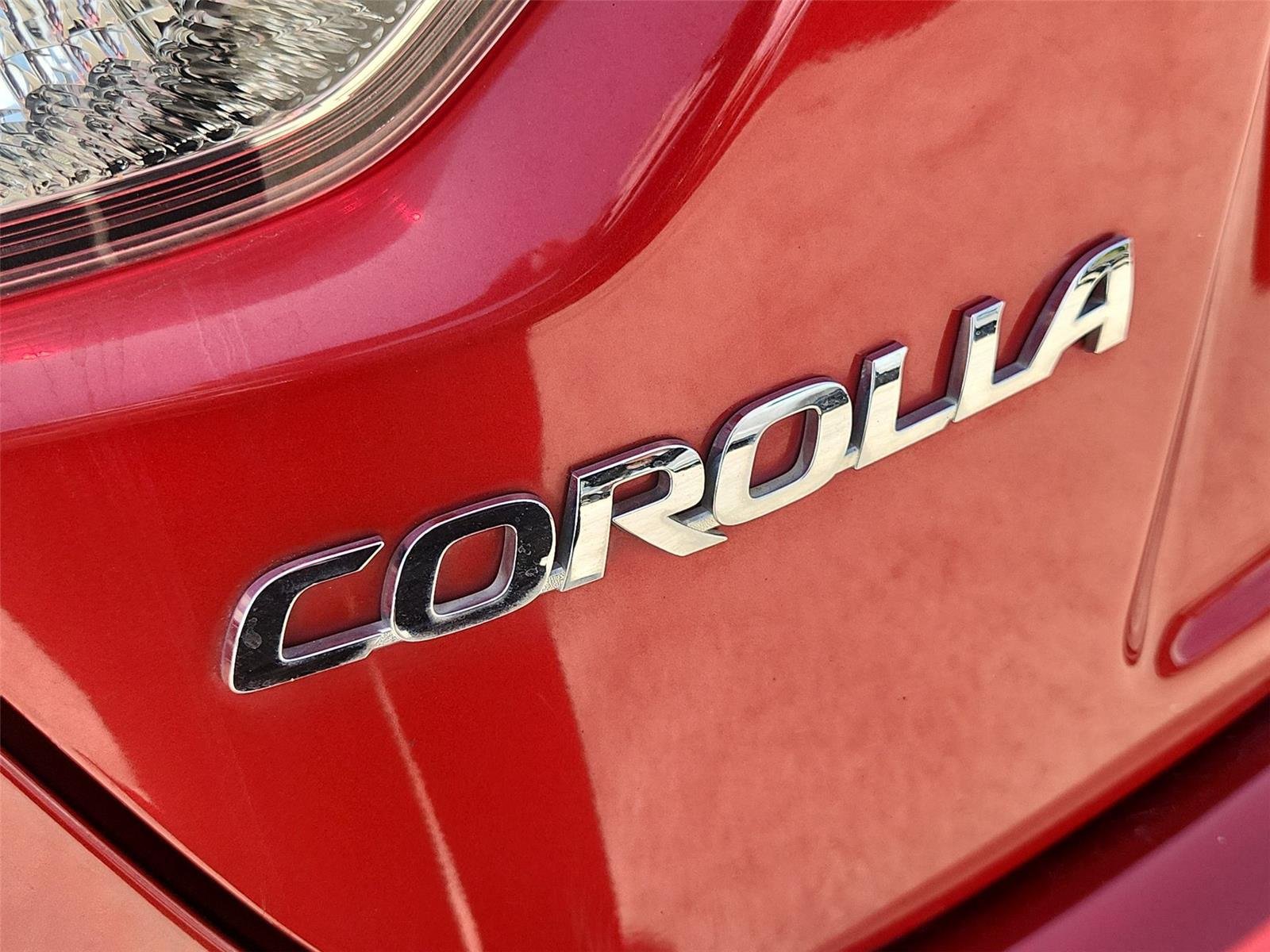 Used 2020 Toyota Corolla LE FWD image 28