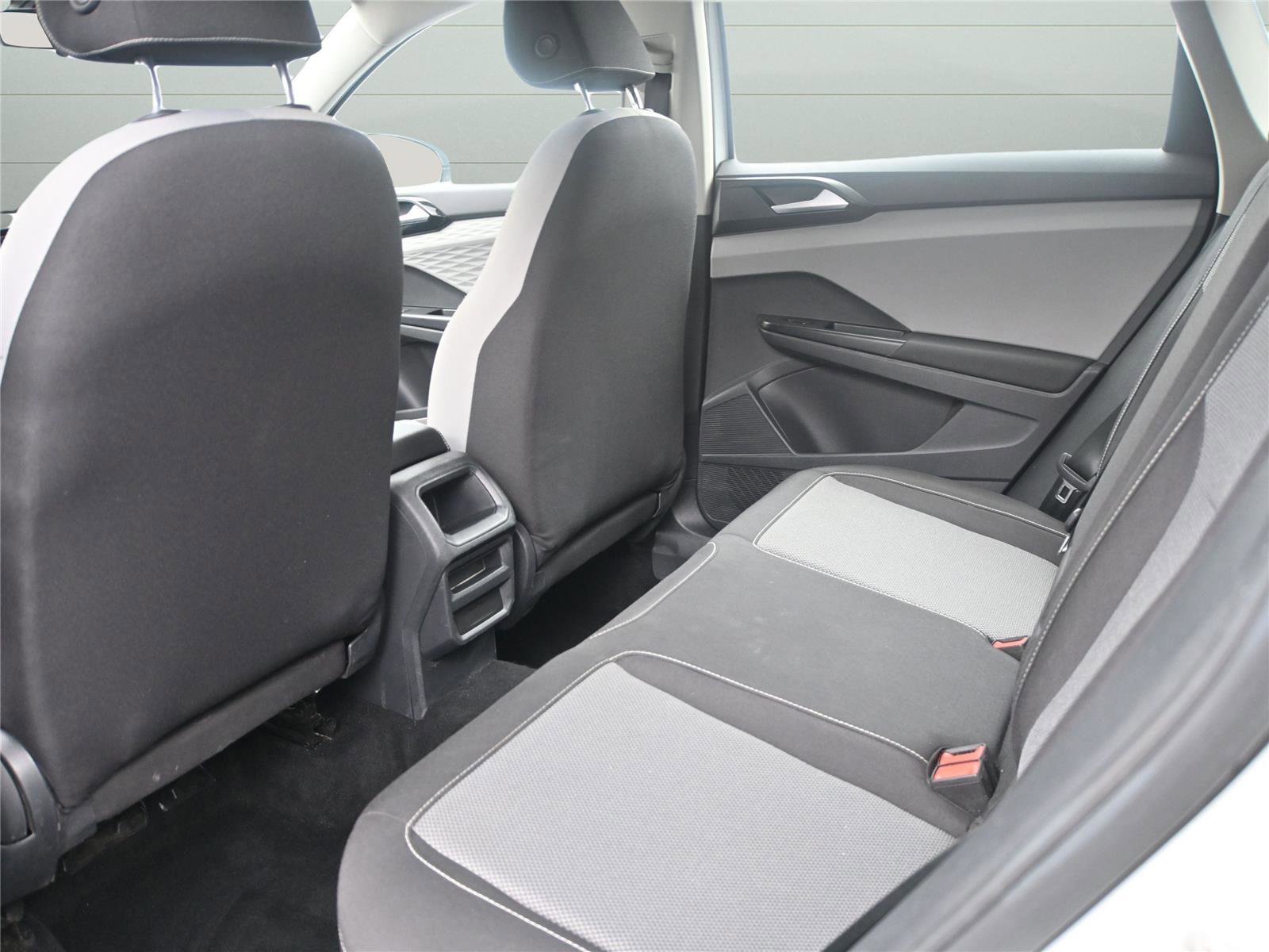 Used 2023 Volkswagen Taos S image 10