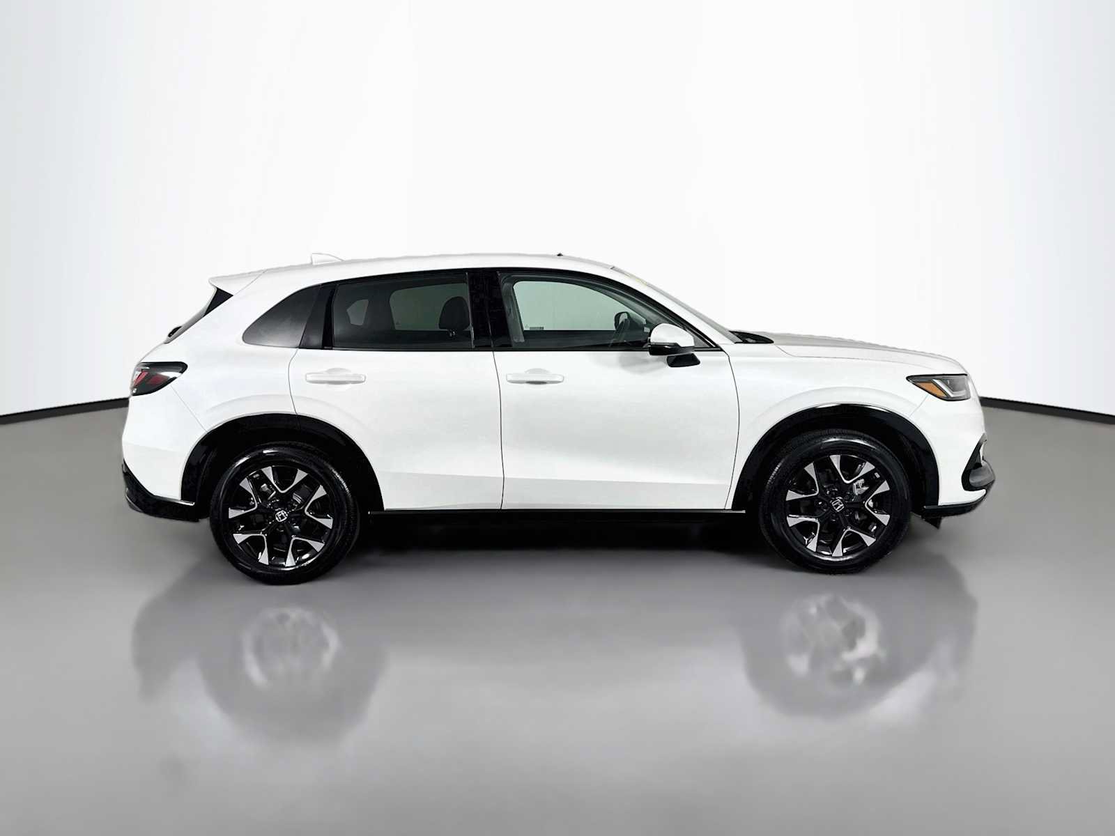 Certified 2026 Honda HR-V EX-L image 8