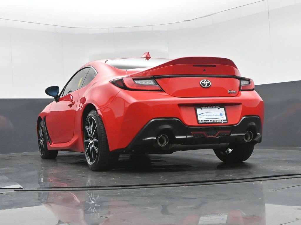 Used 2023 Toyota GR86 Premium image 45