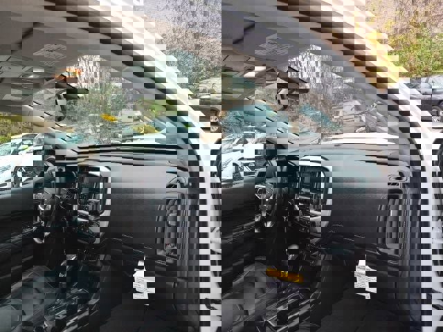 Used 2022 GMC Canyon Elevation w/ Elevation Premium Package image 13