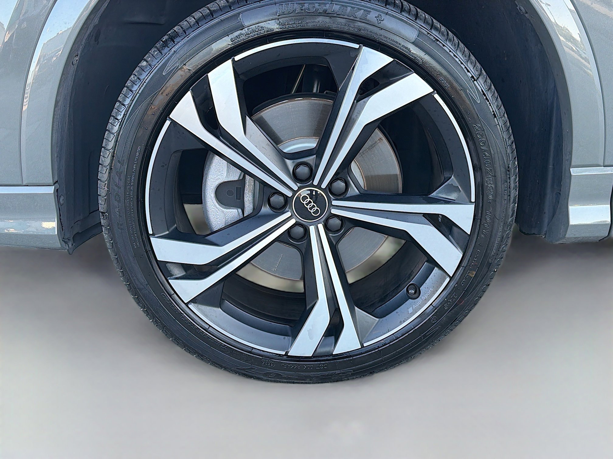Used 2024 Audi Q3 2.0T Premium Plus image 41