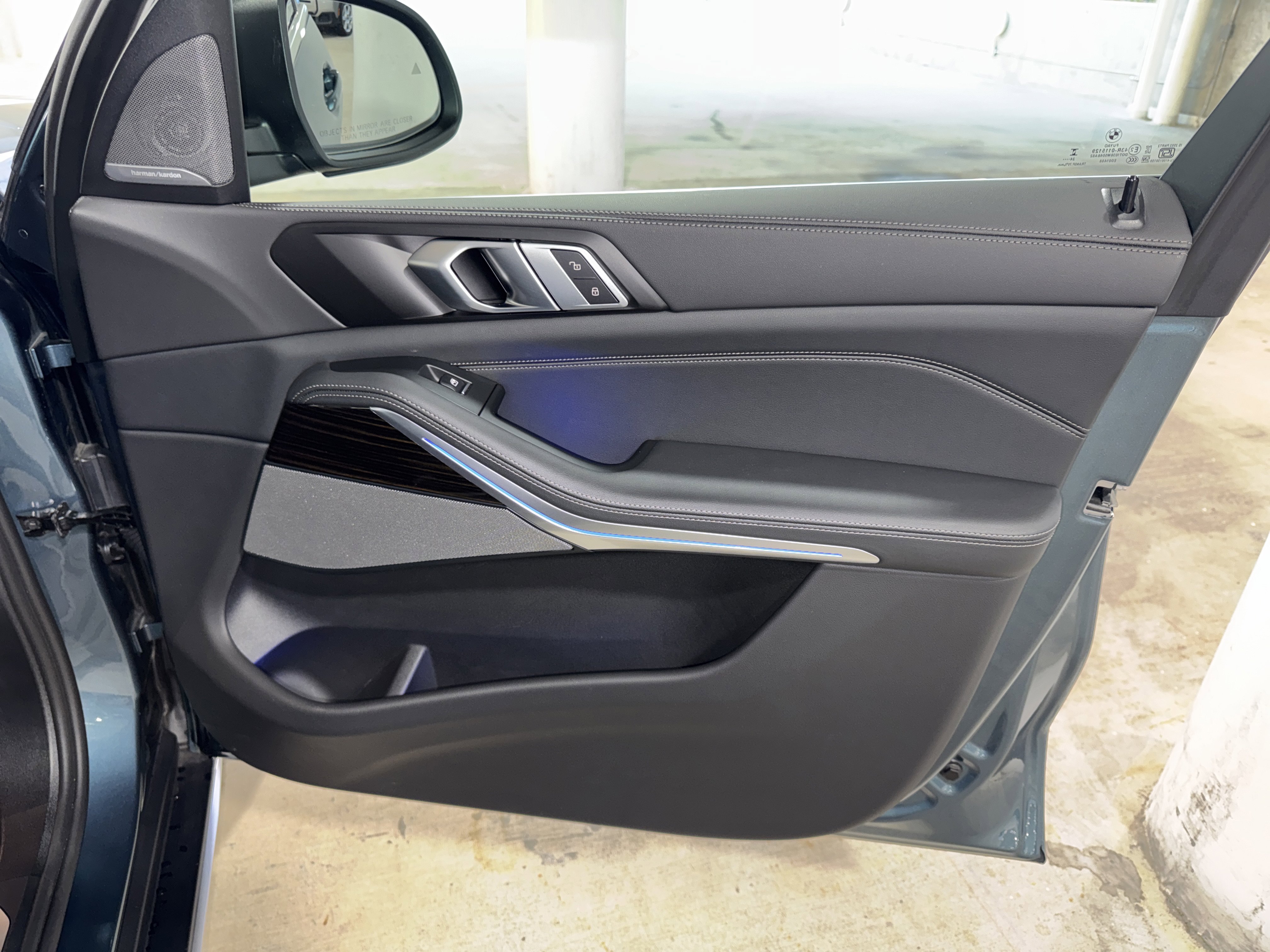Used 2025 BMW X5 xDrive40i image 9
