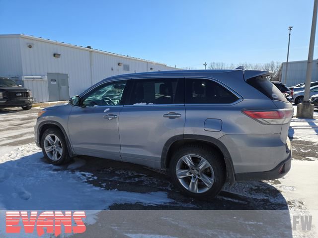 Used 2015 Toyota Highlander Limited image 2