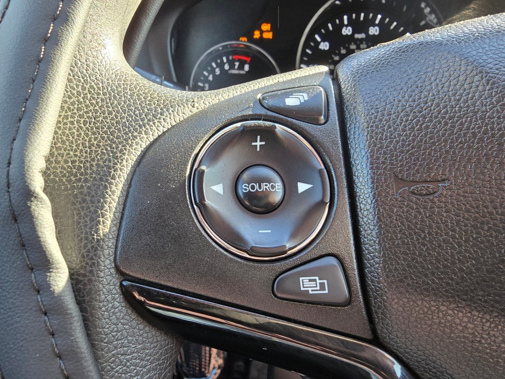 Used 2016 Honda HR-V EX image 4
