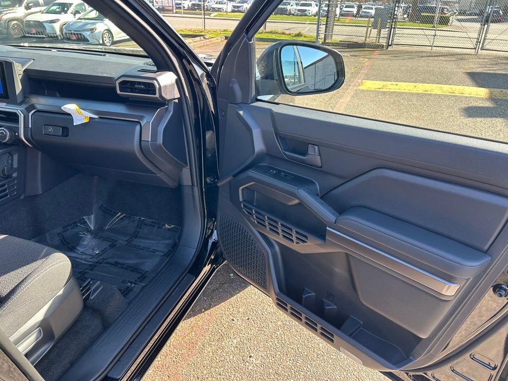 Certified 2025 Toyota 4Runner SR5 image 15