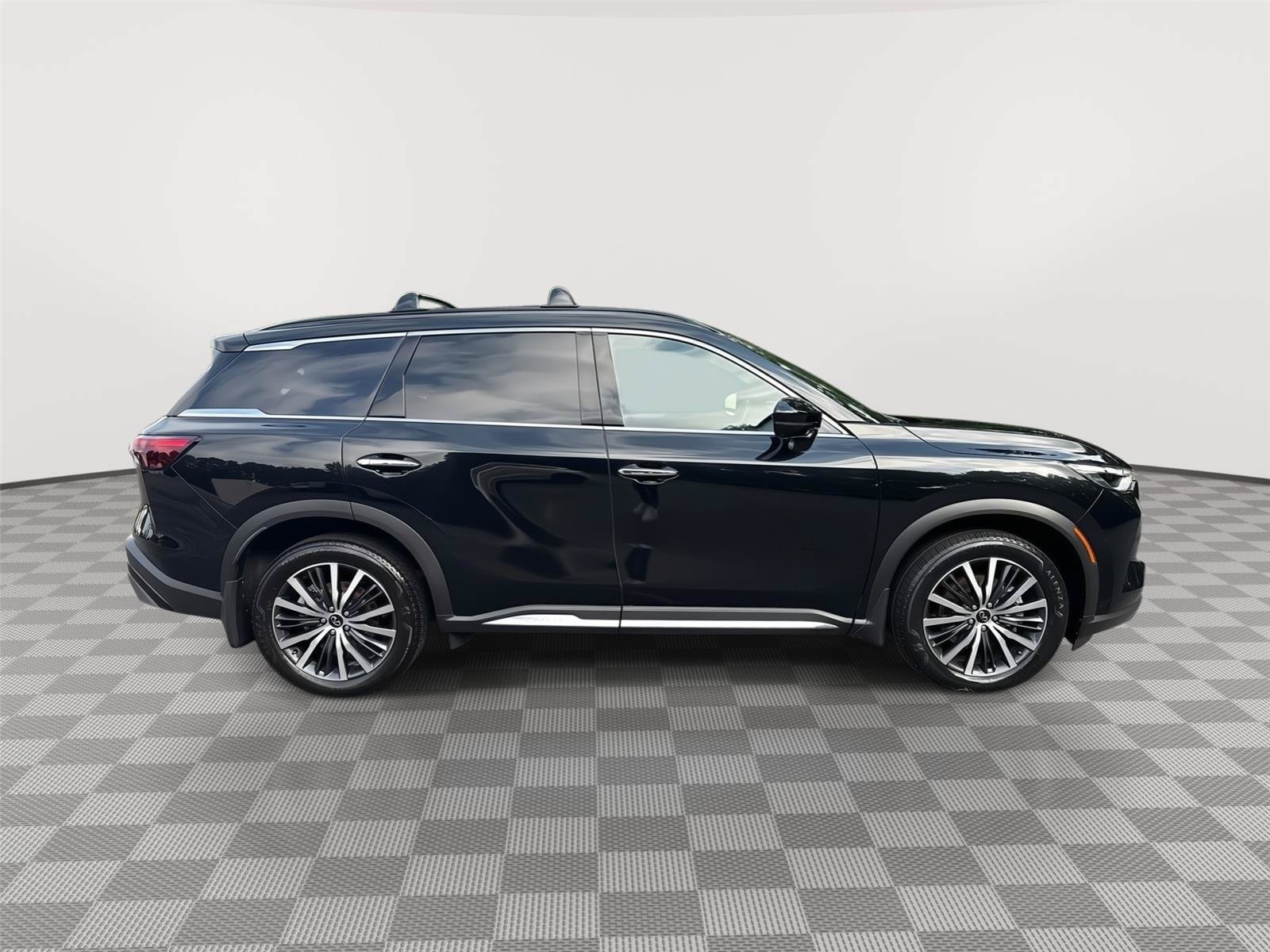 Certified 2025 INFINITI QX60 Autograph w/ Cargo Package AWD/4WD image 5