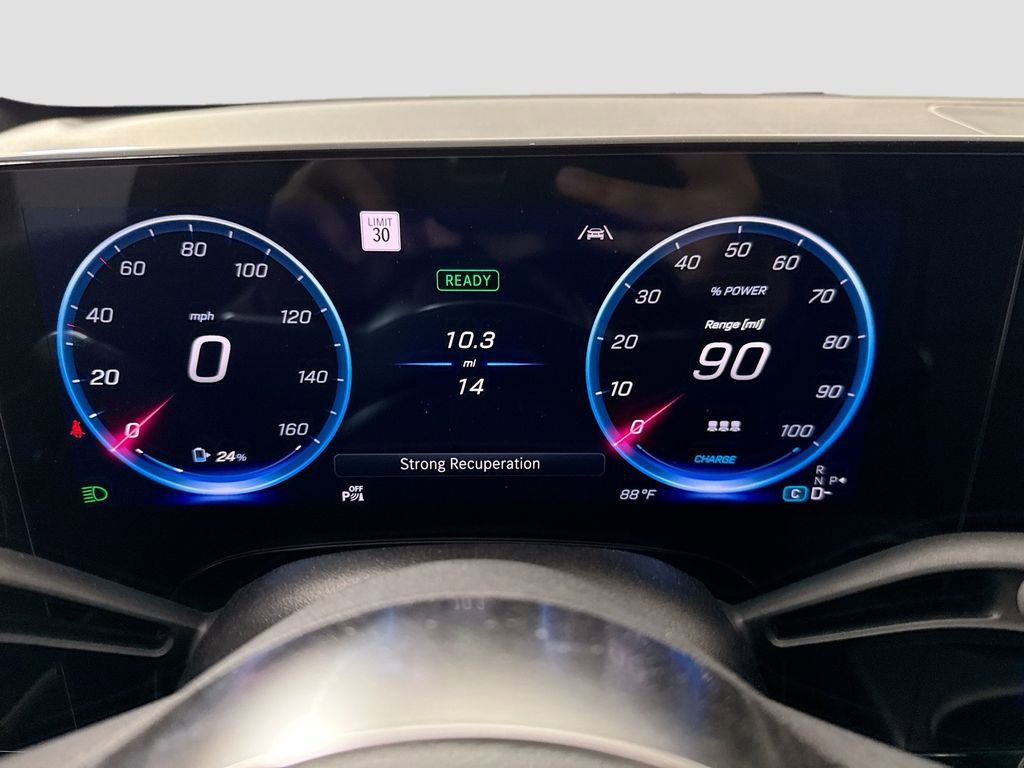 New 2026 Mercedes-Benz CLA 250+ image 32