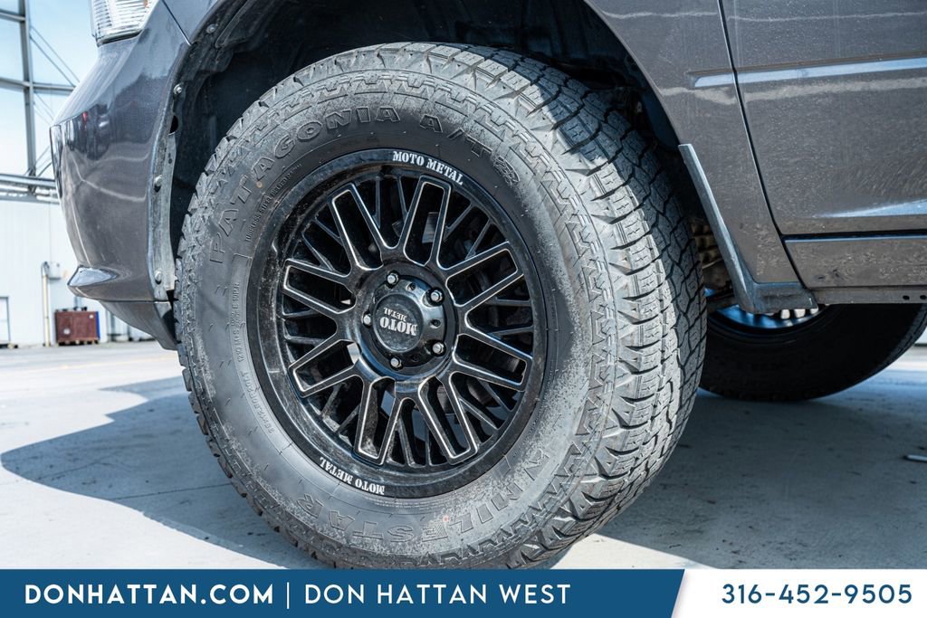 Used 2019 RAM 1500 Express image 32