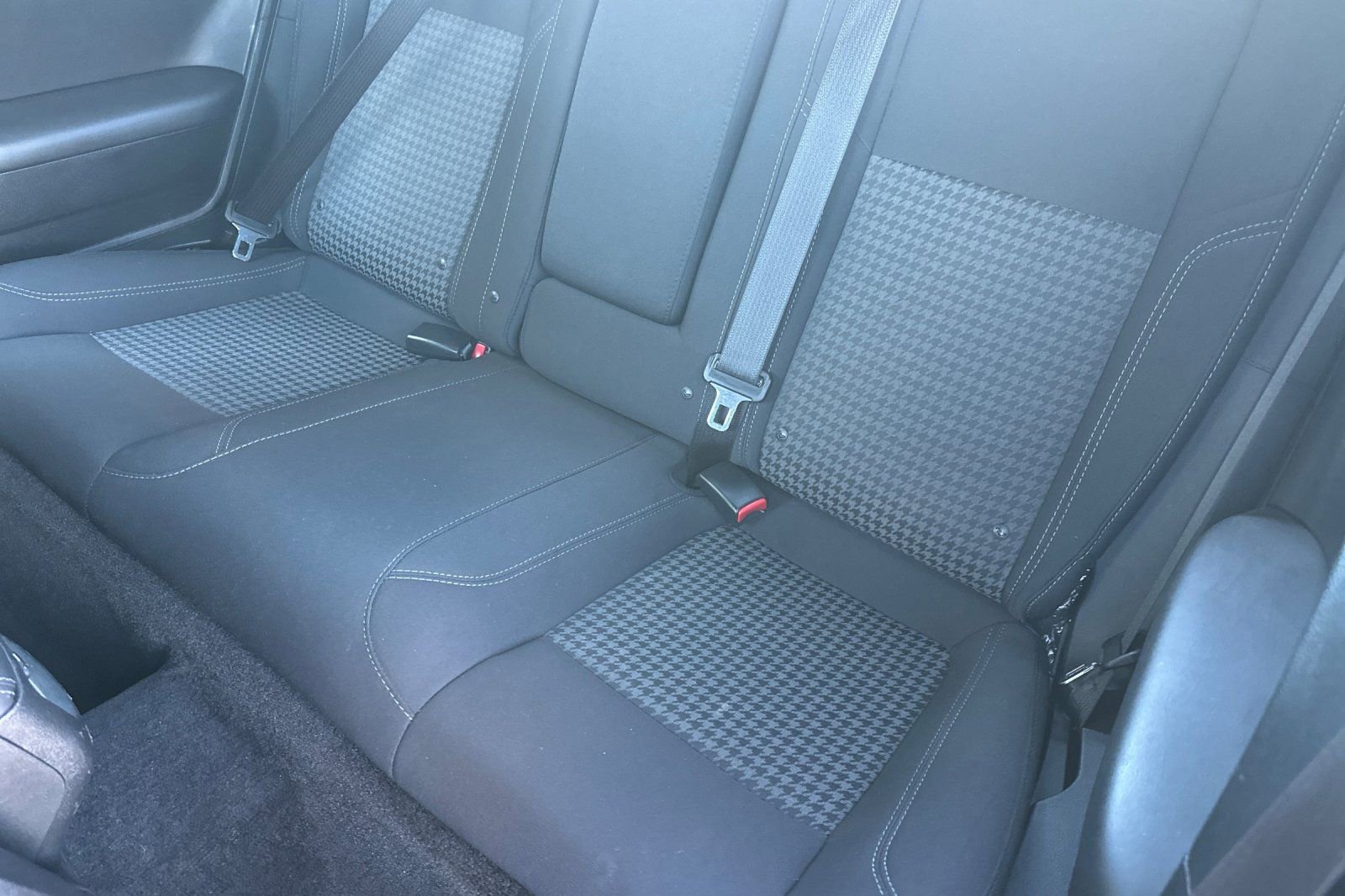 Used 2018 Dodge Challenger SXT w/ Blacktop Package image 14