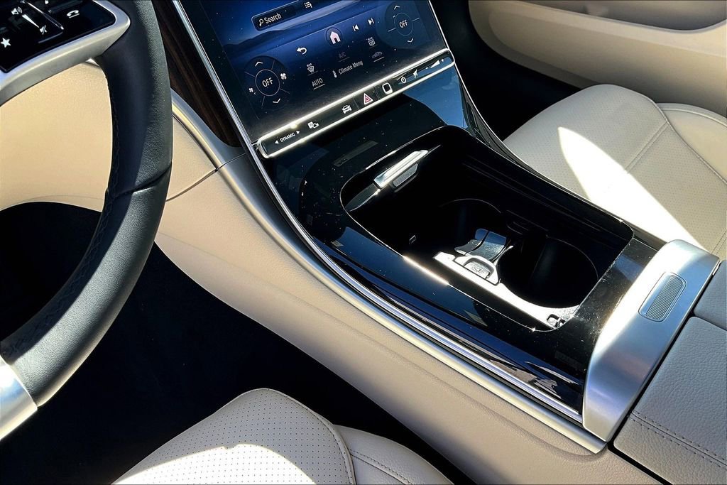 Certified 2023 Mercedes-Benz C 300 4MATIC Sedan image 14