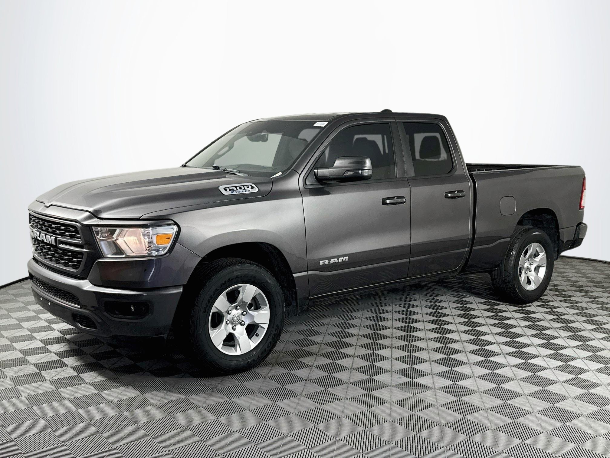 Used 2023 RAM 1500 Big Horn RWD image 4