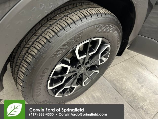 Used 2024 Hyundai Santa Cruz SE image 34