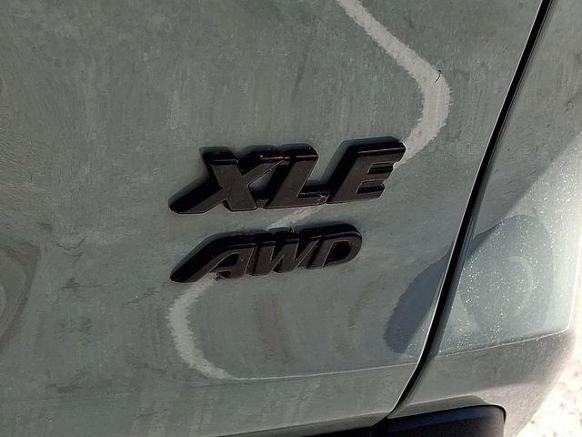 Certified 2021 Toyota RAV4 XLE Premium AWD/4WD image 32