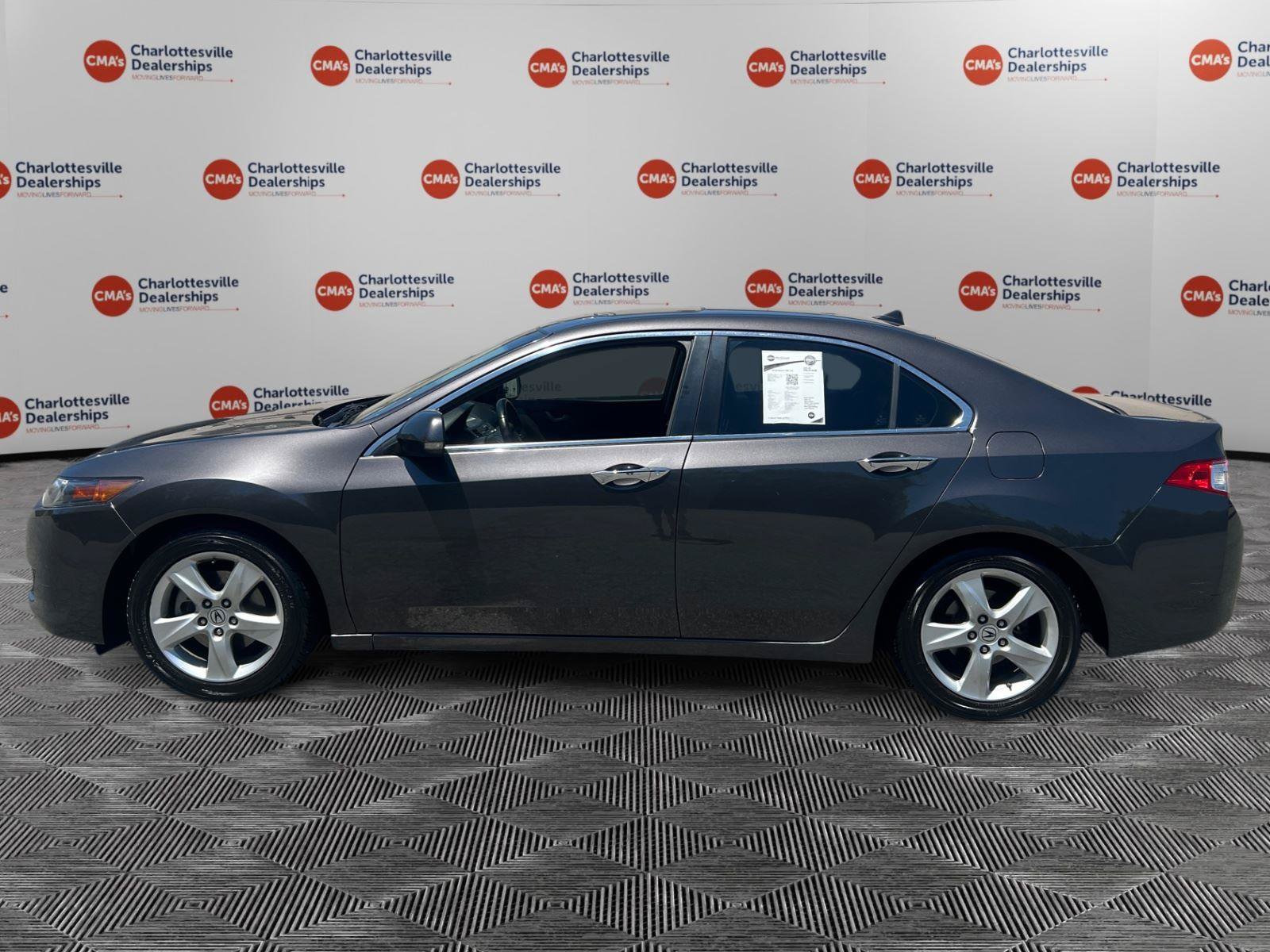 Used 2010 Acura TSX Sedan FWD image 2