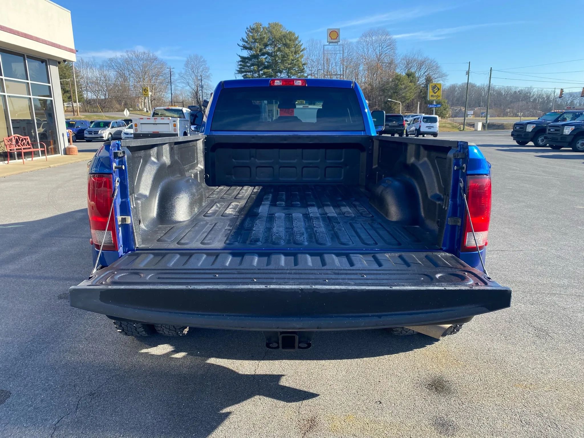 Used 2016 RAM 3500 Tradesman w/ Popular Equipment Group image 28