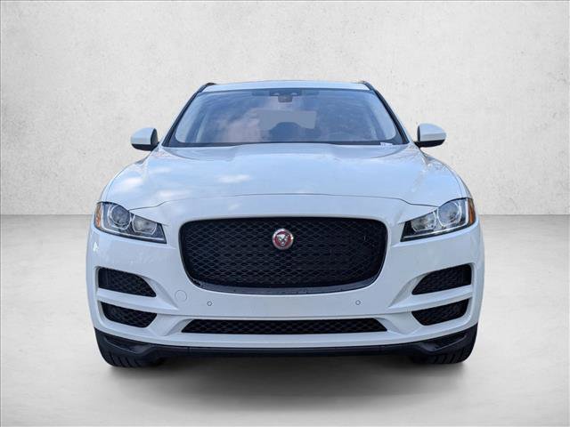 Used 2020 Jaguar F-PACE Premium image 2