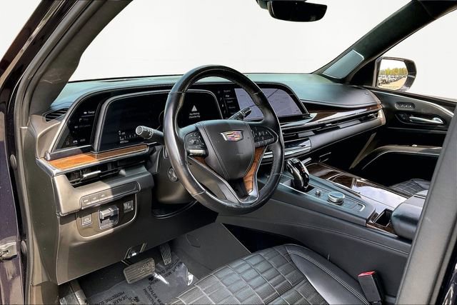 Used 2021 Cadillac Escalade Premium Luxury Platinum image 12