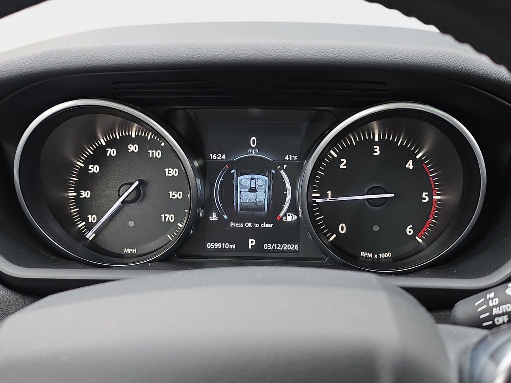 Used 2016 Land Rover Range Rover Sport HSE image 22