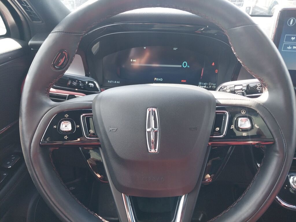 Used 2025 Lincoln Corsair Grand Touring w/ Equipment Group 301A image 8