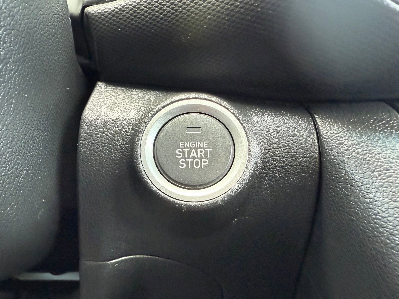 Used 2021 Hyundai Kona Ultimate w/ Cargo Package AWD/4WD image 34