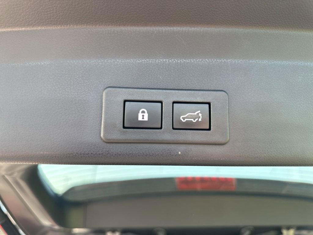 Used 2023 Subaru Ascent Onyx Edition AWD/4WD image 11