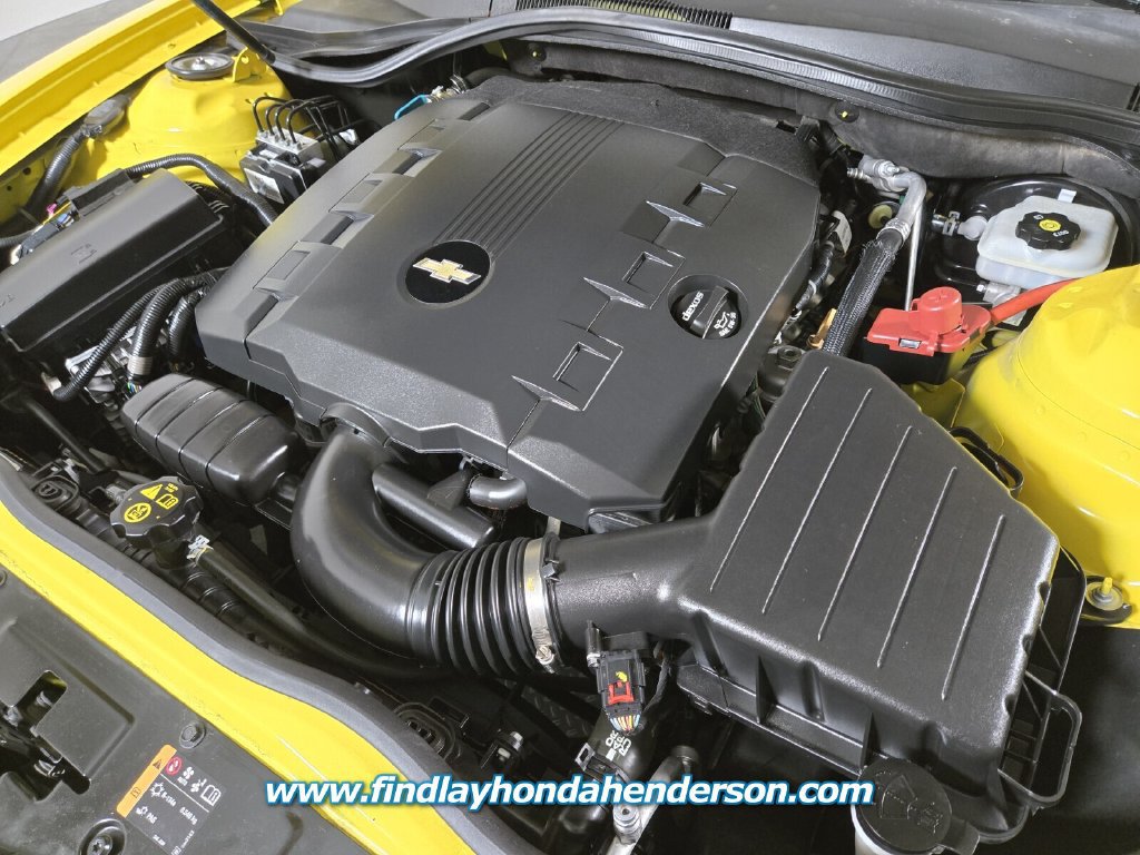 Used 2015 Chevrolet Camaro LT RWD image 24