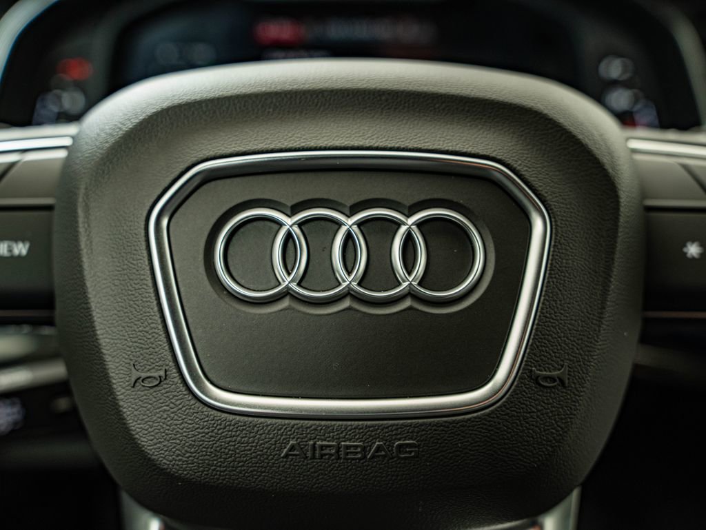 Used 2025 Audi Q7 3.0T Premium Plus w/ Premium Plus Package image 23