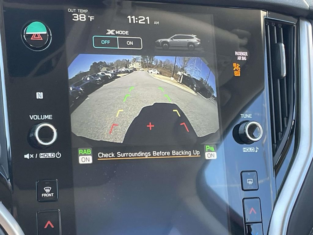 Certified 2025 Subaru Outback Limited image 28