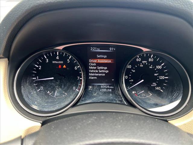 Used 2016 Nissan Rogue SV FWD image 13
