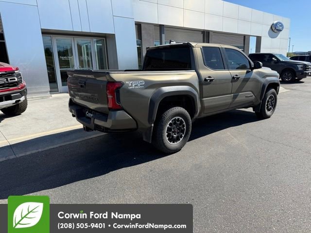 Used 2024 Toyota Tacoma TRD Off-Road AWD/4WD image 6