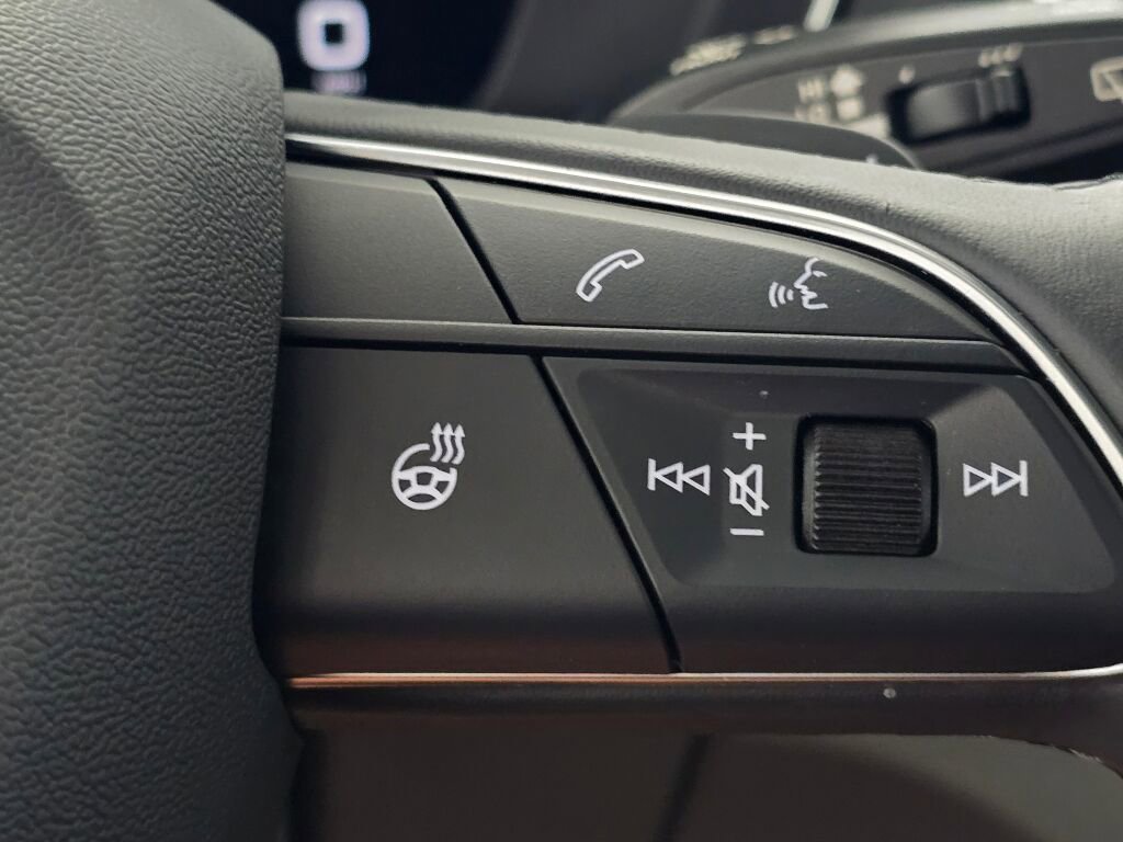Certified 2025 Audi Q5 2.0T Premium Plus w/ Premium Plus Package image 45