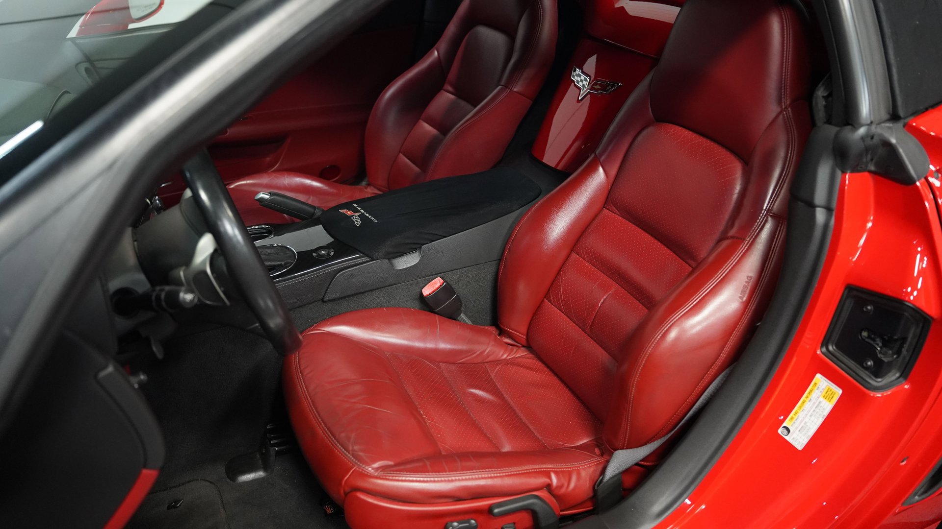 Used 2010 Chevrolet Corvette Grand Sport w/ Preferred Equipment Group image 37