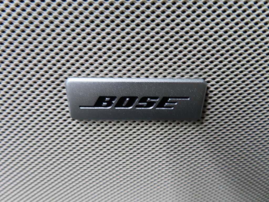 Used 2024 GMC Yukon XL Denali image 64