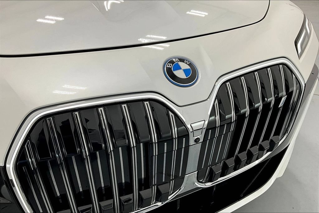 New 2025 BMW i7 eDrive50 RWD image 30