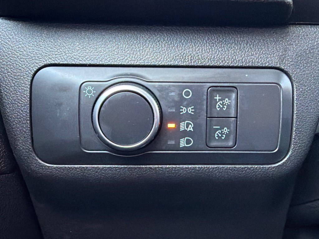 Used 2022 Ford Escape SE w/ Cold Weather Package AWD/4WD image 26