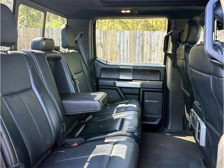 Used 2018 Ford F150 Lariat w/ Equipment Group 502A Luxury AWD/4WD image 29