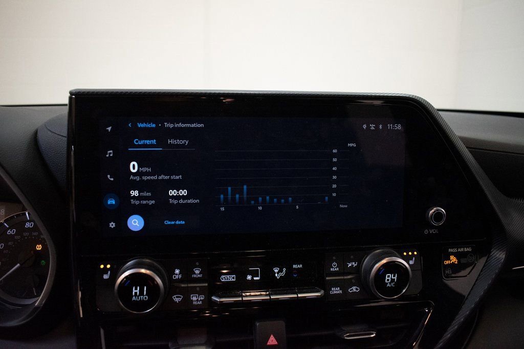 Used 2023 Toyota Highlander XSE image 15