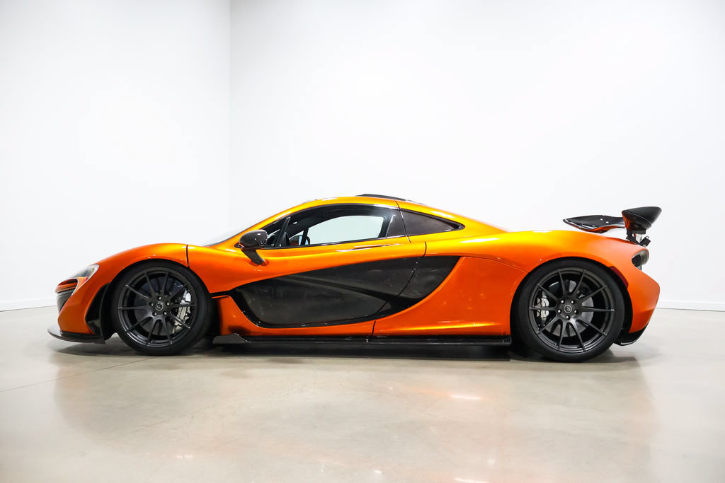 Used 2014 McLaren P1 RWD image 18