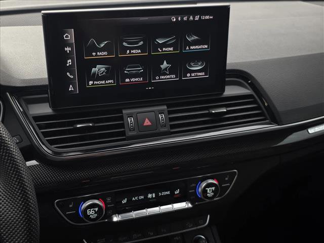 Certified 2022 Audi SQ5 Prestige image 23