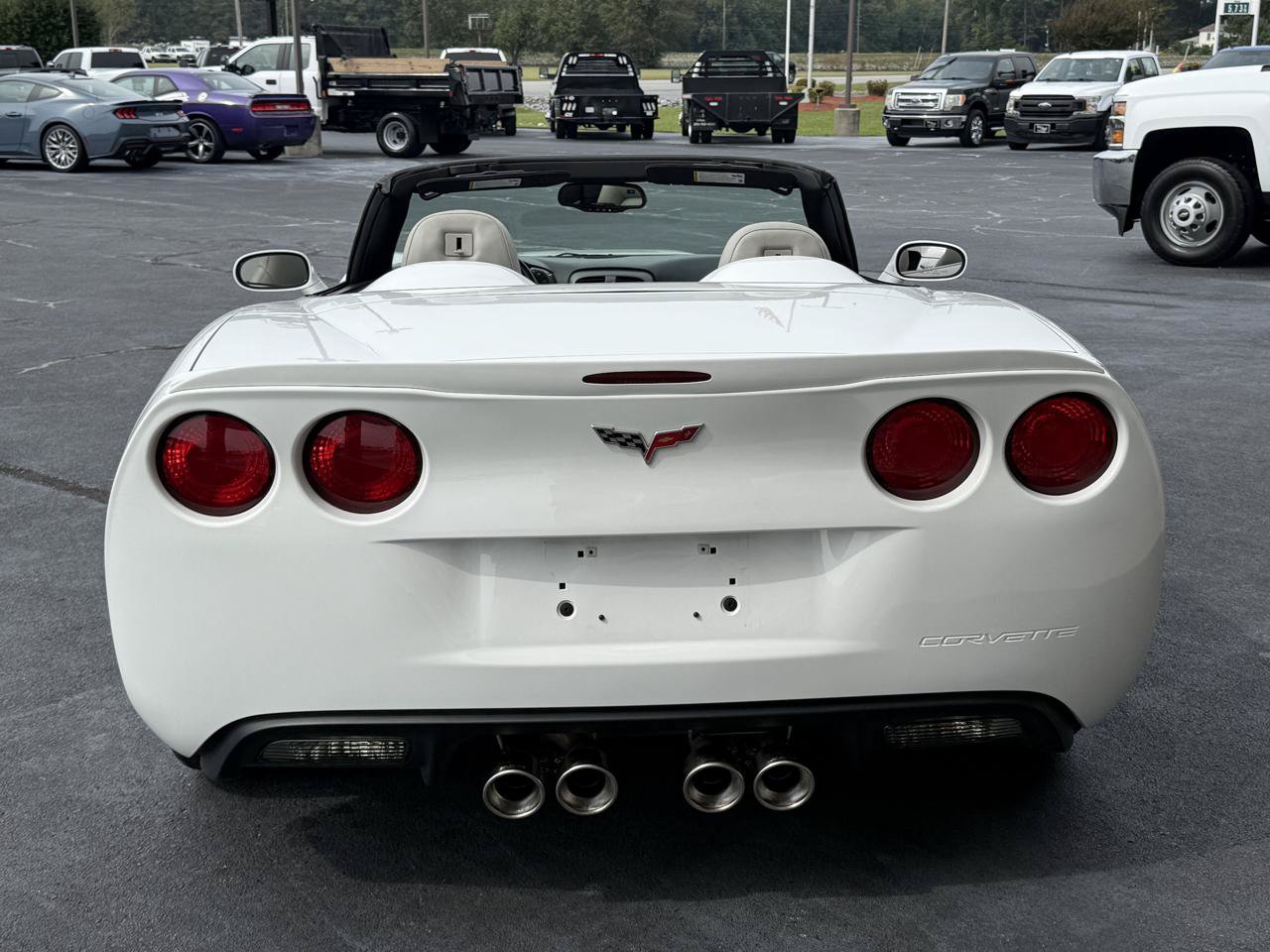 Used 2006 Chevrolet Corvette Convertible w/ Preferred Equipment Group RWD image 4
