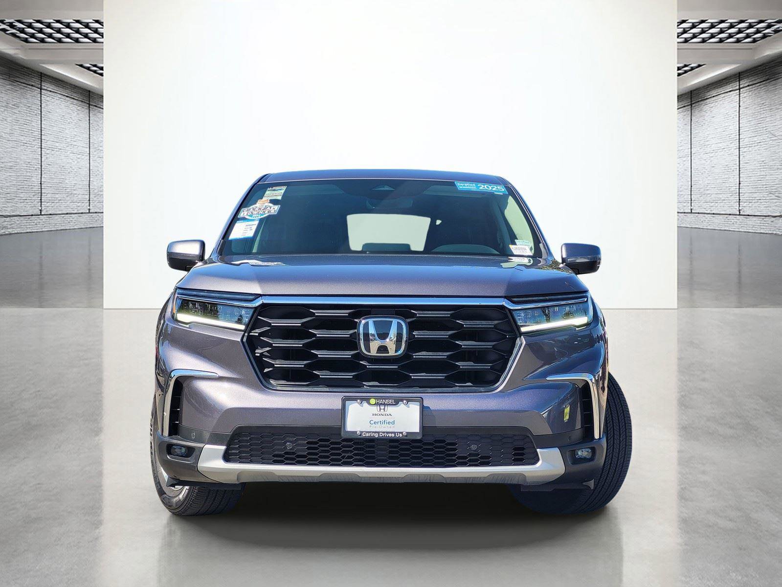 Used 2025 Honda Pilot EX-L image 4