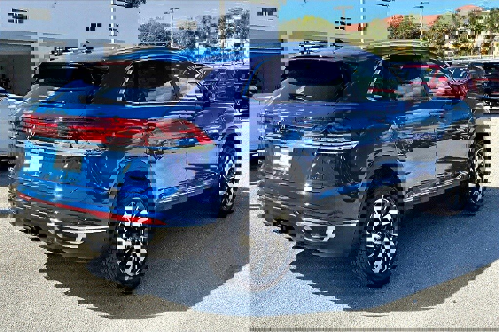 New 2026 Volkswagen Atlas Cross Sport SEL image 5