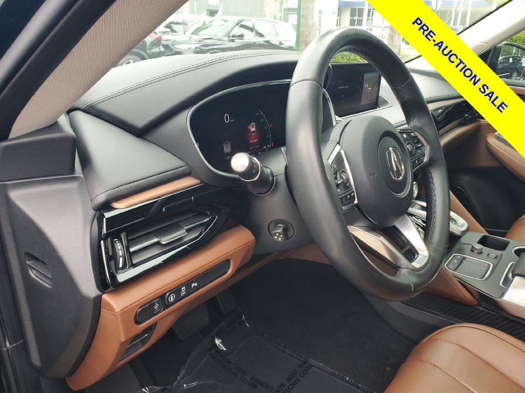 Used 2024 Acura MDX w/ Technology Package FWD image 16