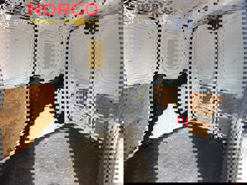 Used 2015 Ford Transit Connect XL image 7