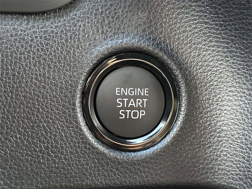 New 2026 Toyota Tundra SR5 image 7