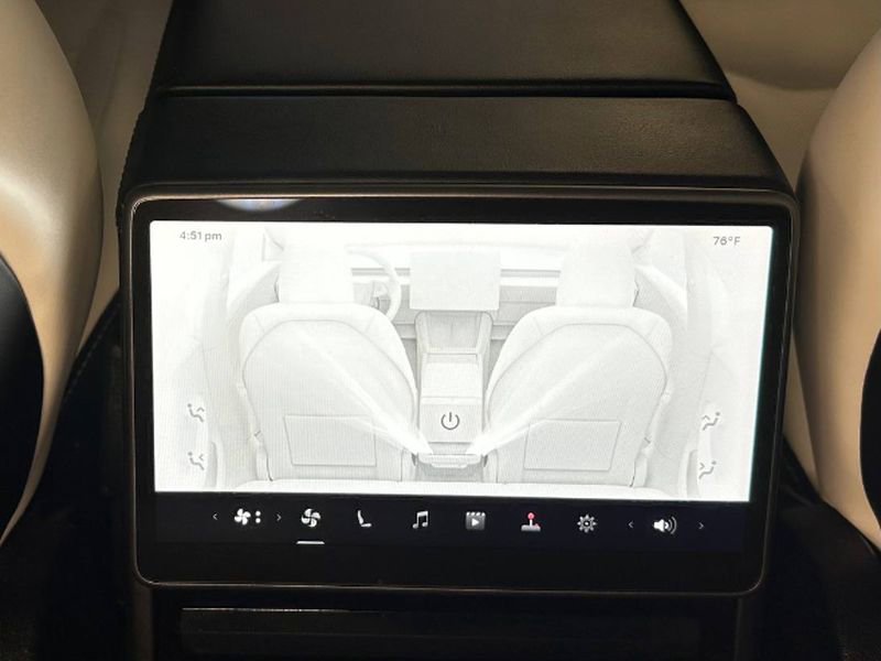 Used 2025 Tesla Model 3 Long Range RWD image 34