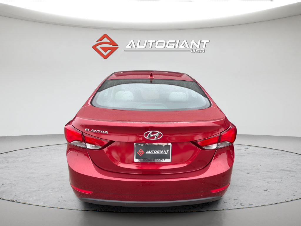 Used 2014 Hyundai Elantra SE FWD image 3