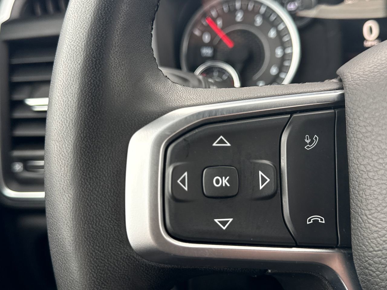 Used 2025 RAM 1500 Big Horn image 28