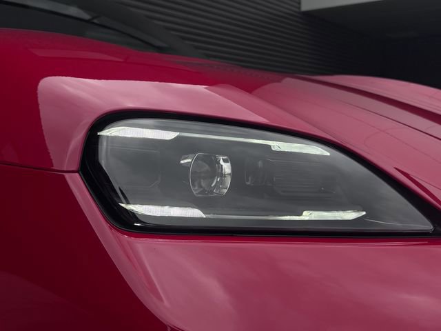 Certified 2025 Porsche Taycan GTS image 13